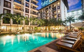 อมันตา โฮเต็ล แอนด์ เรสซิเดนซ์